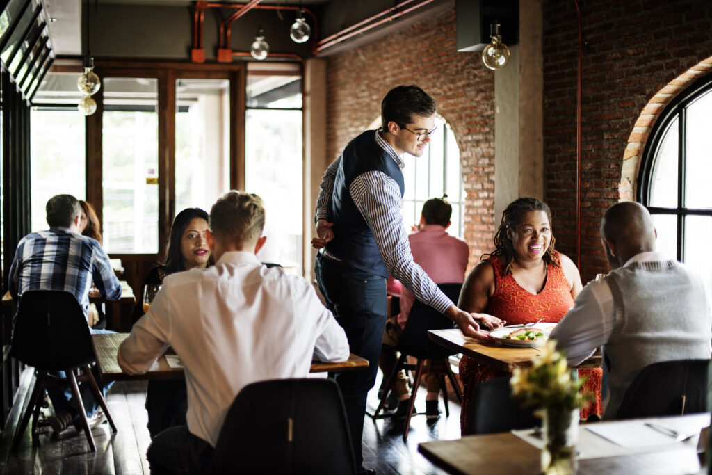 Restaurant Reopenings: 4 Challenges and Consulting Solutions Restaurant Reopenings: 4 Challenges and Consulting Solutions