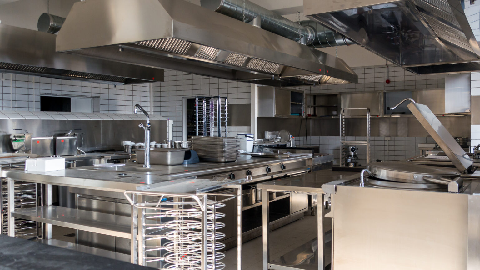 Gas vs. Electric Which Is Better For Your Commercial Kitchen? • Avanti